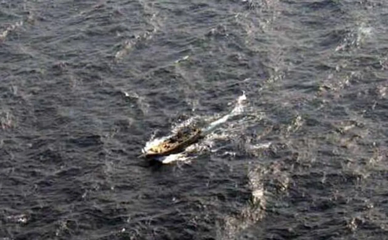 Two Pakistani fishing boats seized in Kutch