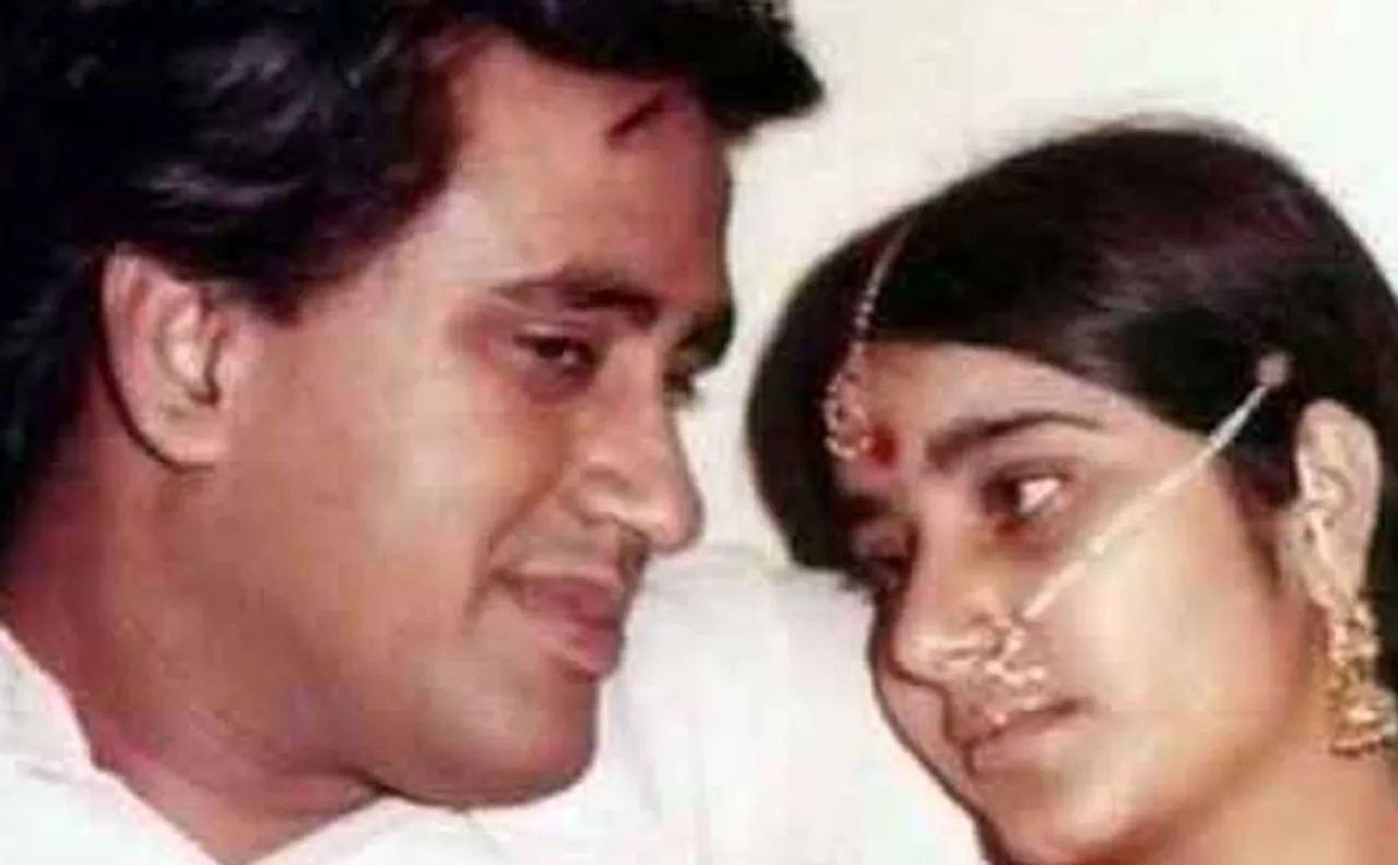Treasures of a young bride: Sushma posts picture on her wedding anniversary