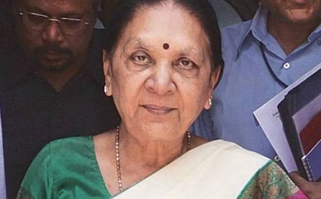 Anandiben Patel meets Dalit families of victims of Una incident, assures Govt support