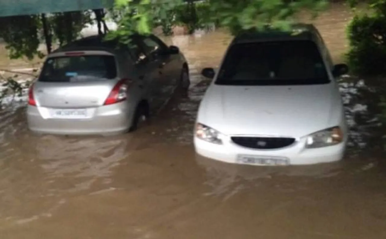Top 5 Stories of the Hour: Traffic jams, Pune building collapse and more