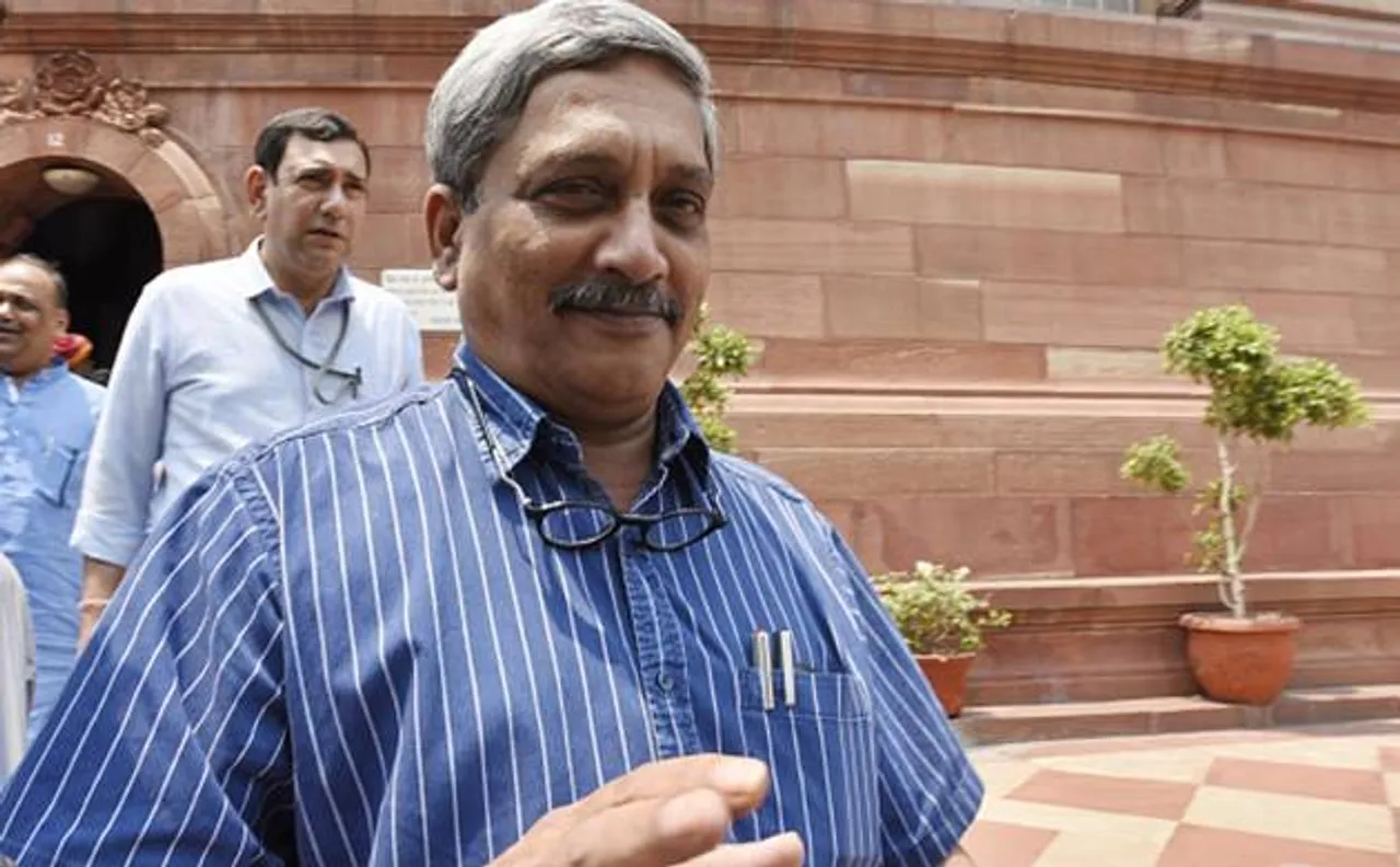 Manohar Parrikar rakes up Aamir's controversial remark, dubs it arrogant