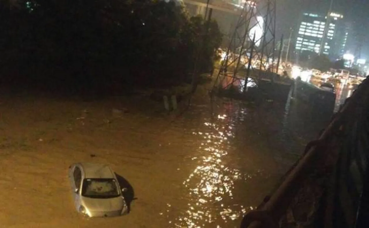 Incessant rains continue to cripple India; lightning kills 27 in Odisha