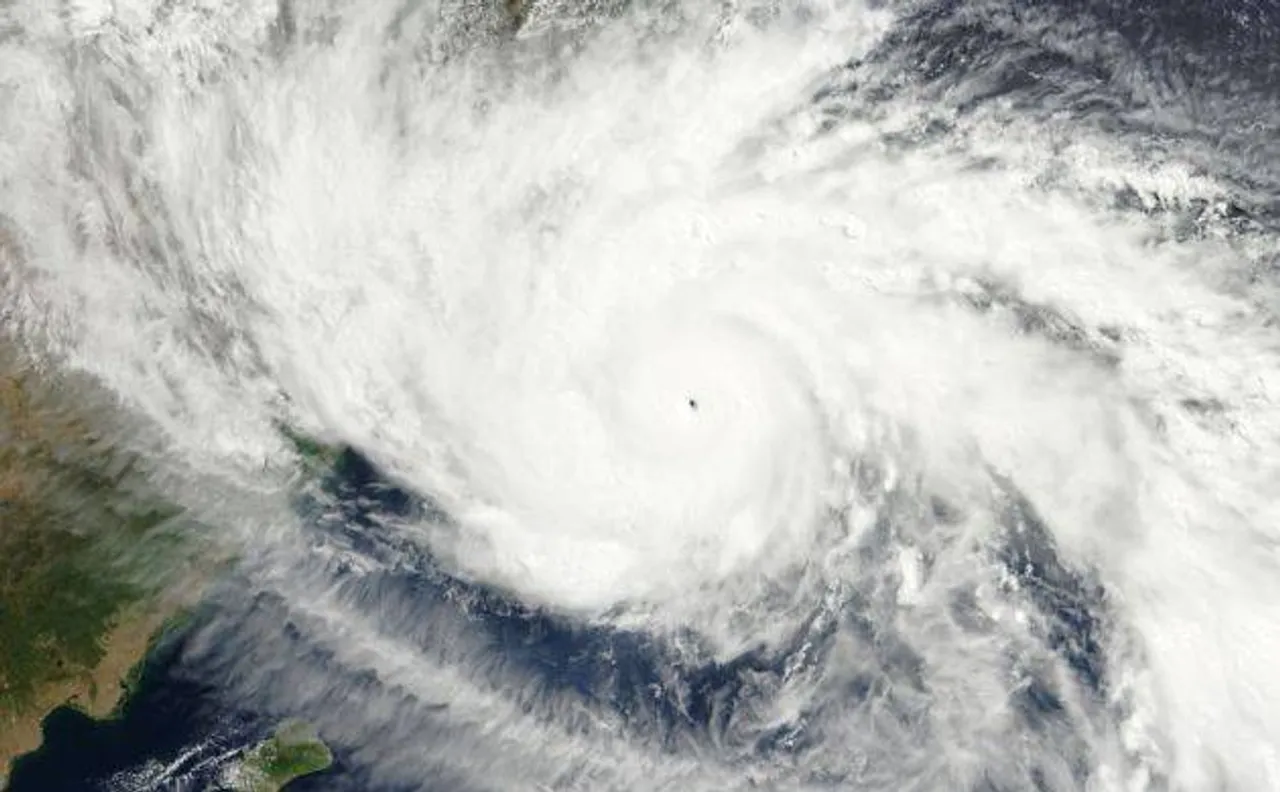 New storm forms off Mexico; toll in earlier storm hits 18