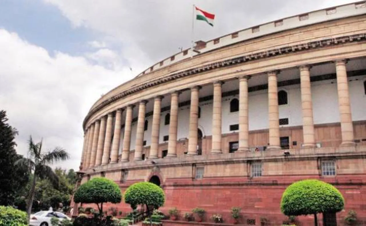 Top 5 stories at 1pm on Aug 10: Rajya Sabha debates Kashmir unrest, Hiranandani hospital kidney racket and more