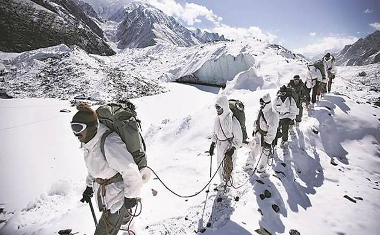Climate Change: Siachen Glacier unsafe for soldiers 