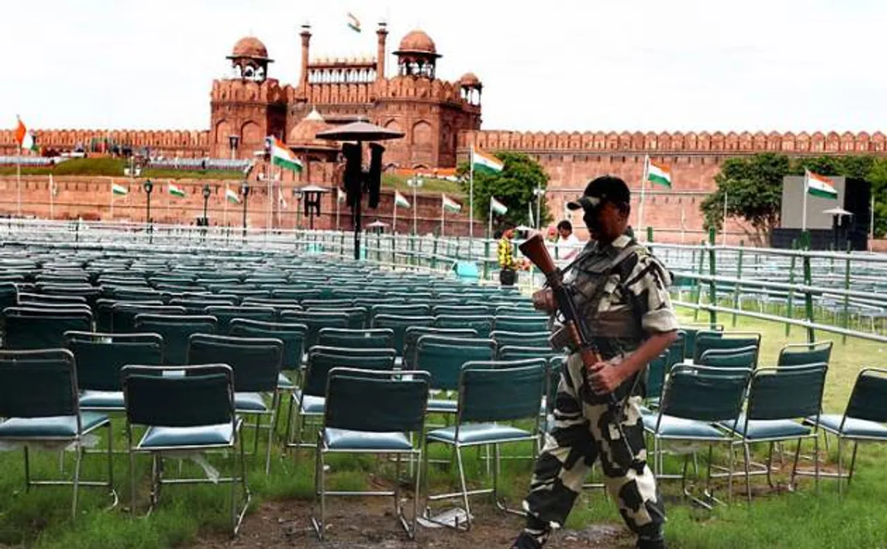 70th Independence Day: Multi-tier security at Red Fort, cops on alert across nation