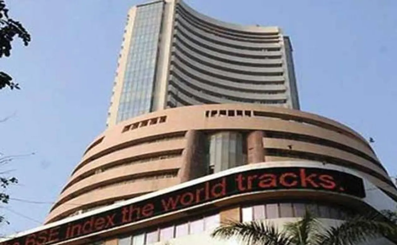 Sensex declines 62 pts, weak trend in Asian markets