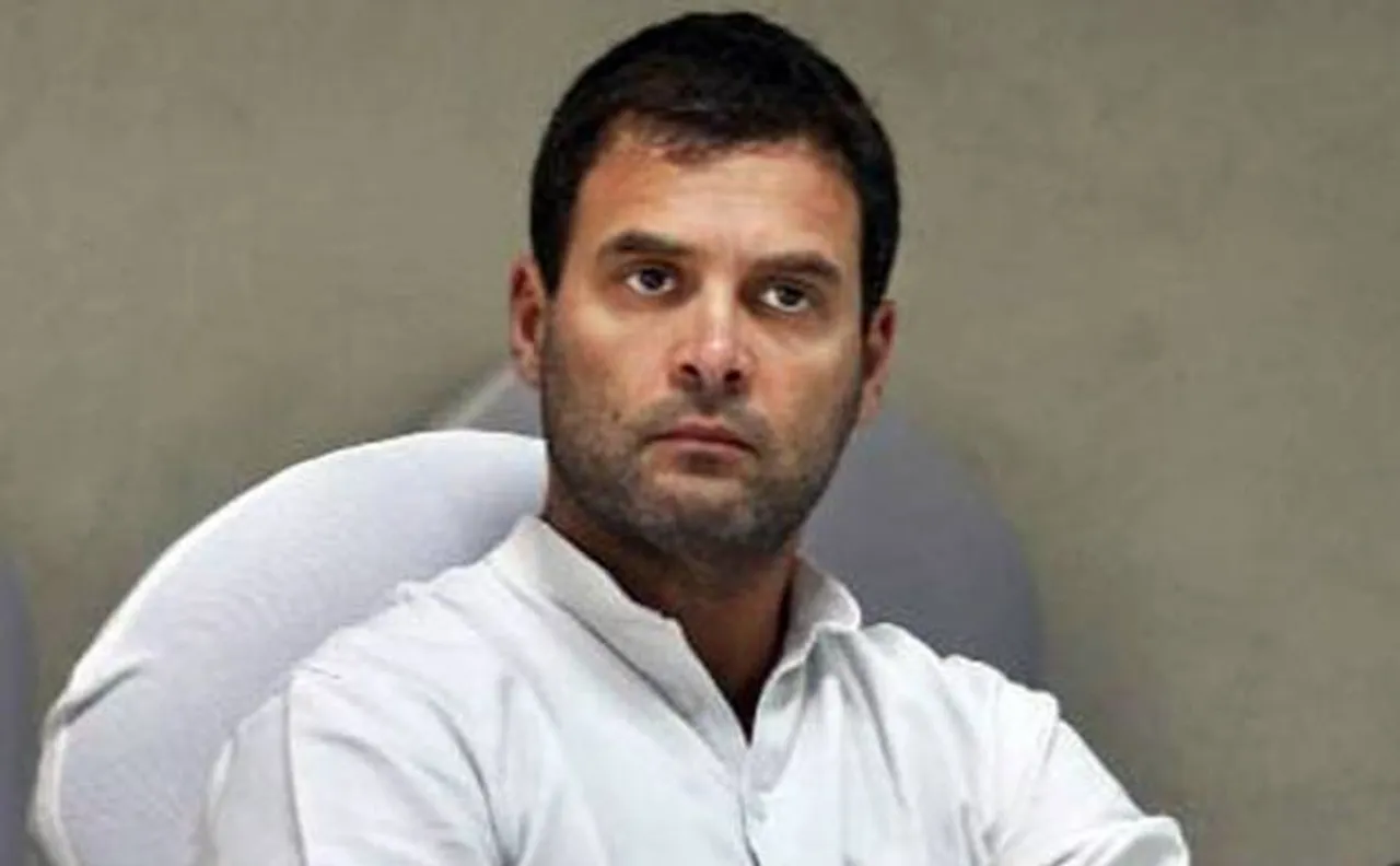 Tense situation prevails in Kashmir, J-K oppn leaders meet Rahul