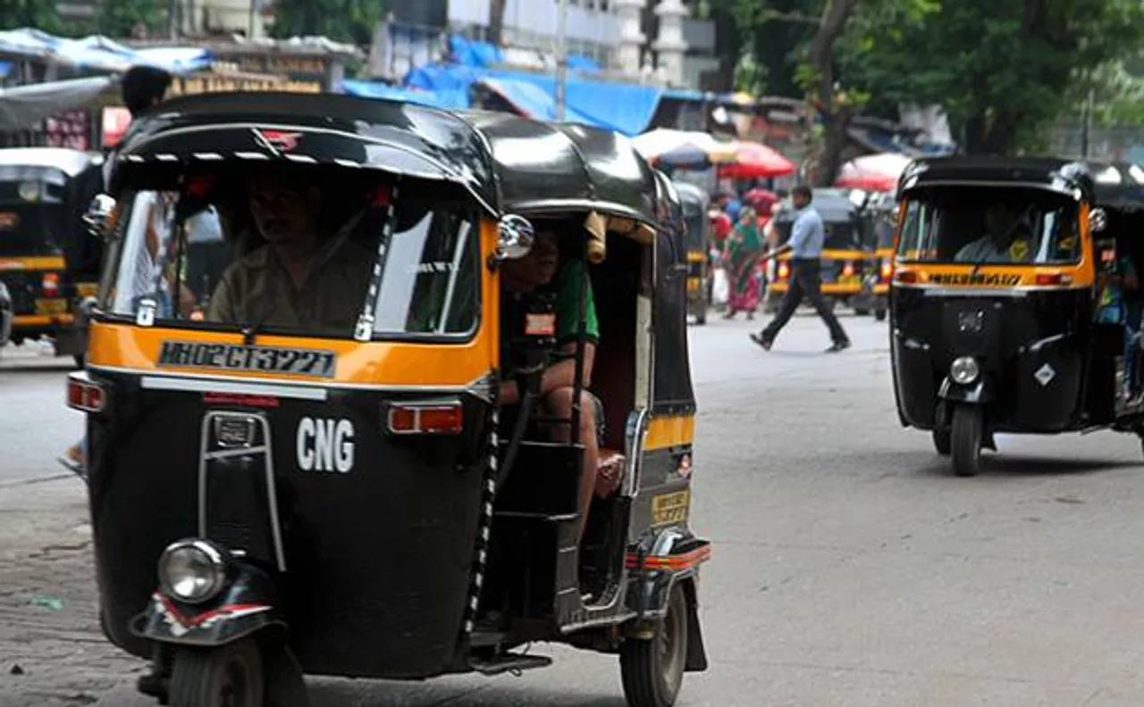 Auto driver in Mumbai harasses man over suspicion of carrying bag made of cow skin 