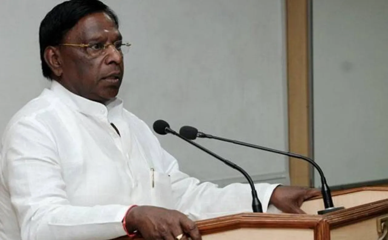 Pondy CM V Narayanasamy joins students for singing National Anthem