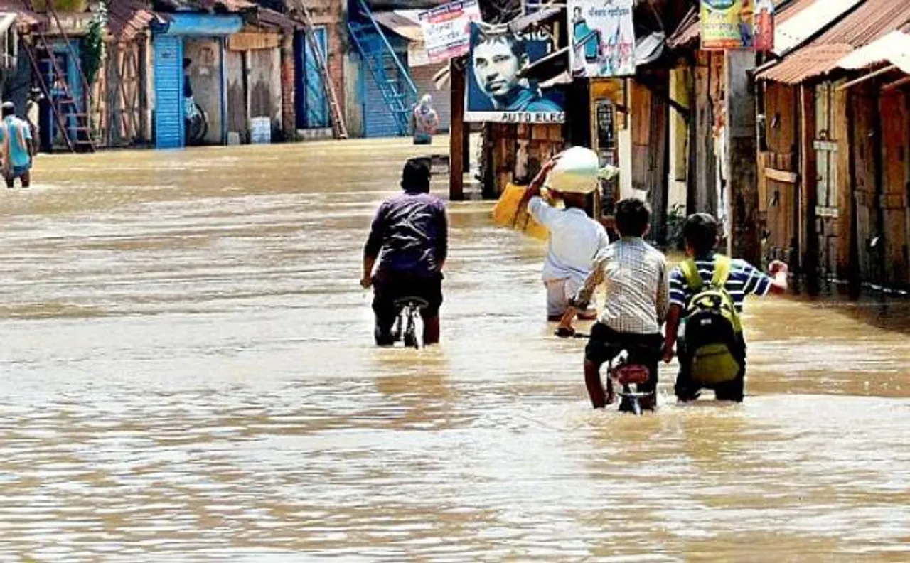 135 houses swept away, 20 villages submerged by Ganga in Malda, West Bengal