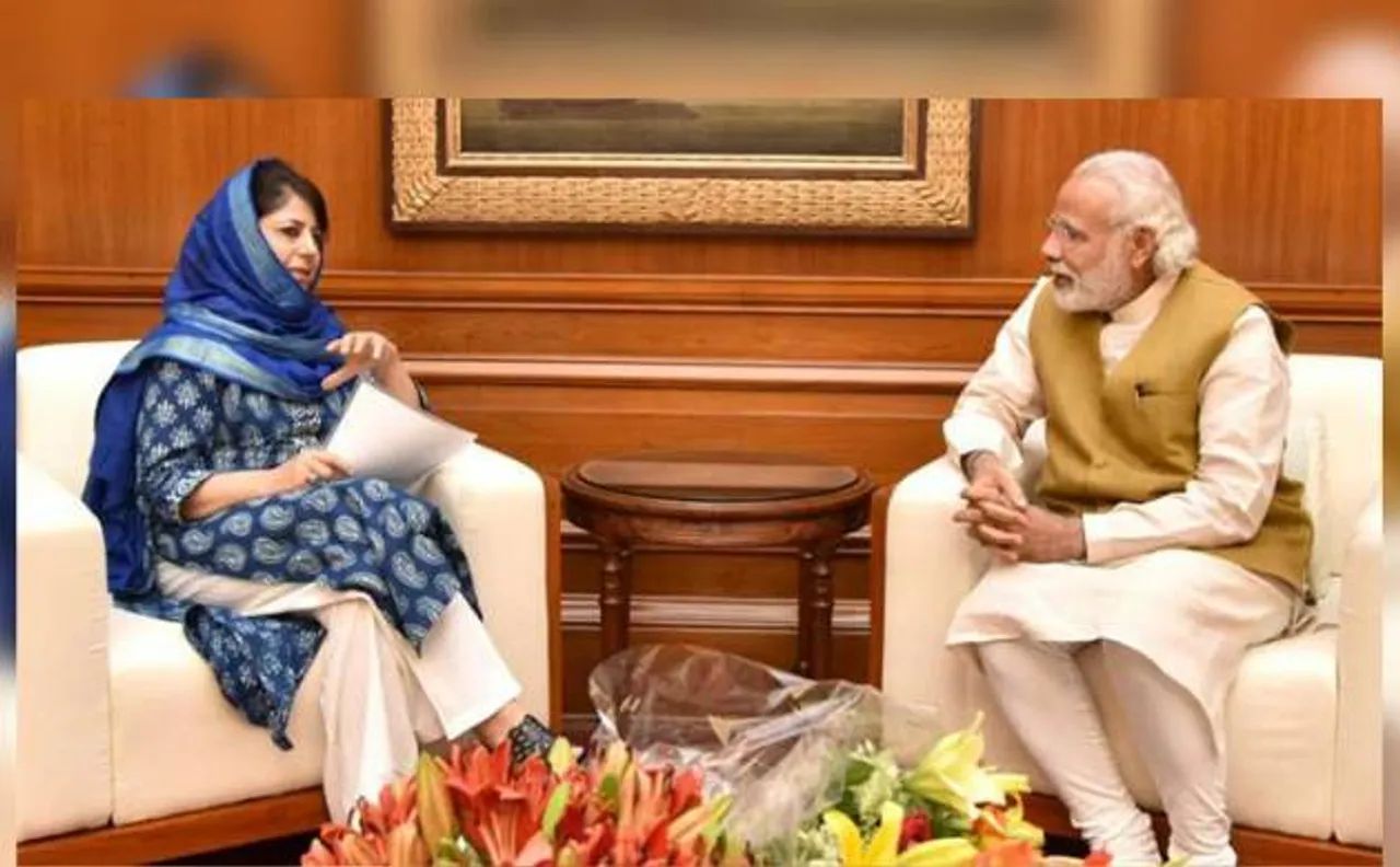 67 deaths in 50 days: Pakistan openly provoking, fuelling tensions in Kashmir, says Mehbooba after meeting PM Modi