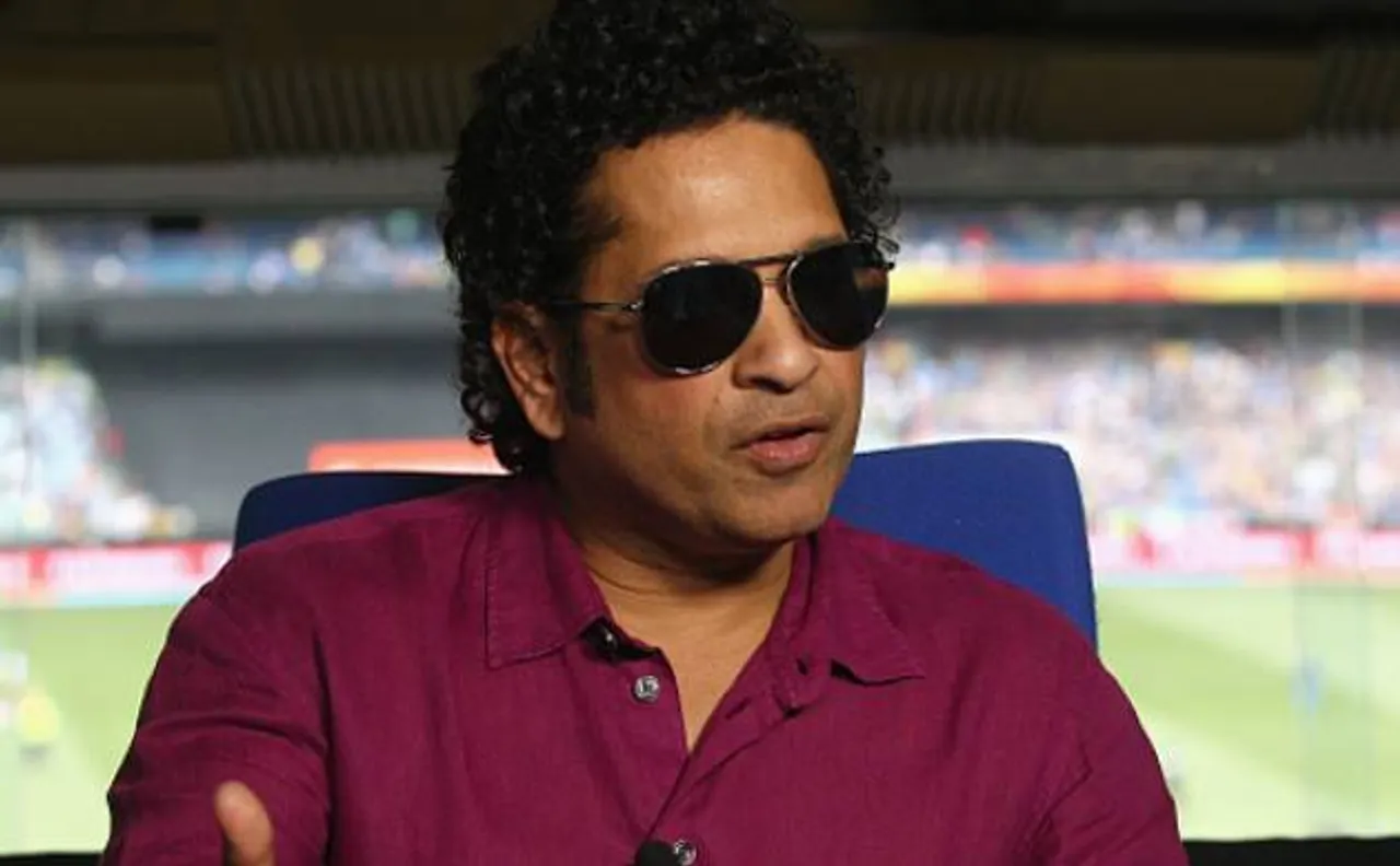 Top news at 1 PM on August 28: Sachin presents BMW cars to Sindhu, Sakshi, Dipa and Gopichand and more