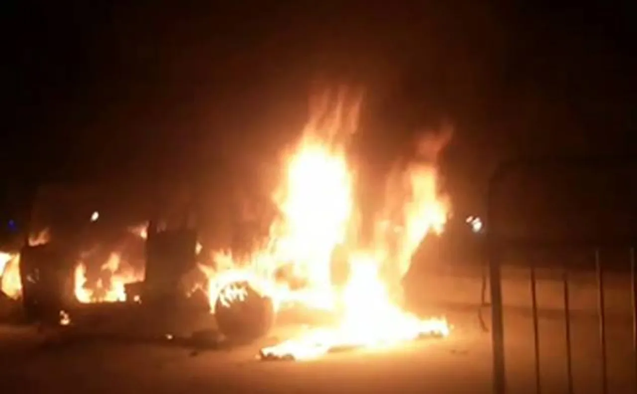Watch video: Maruti Alto turns into a ball of fire in Bengaluru