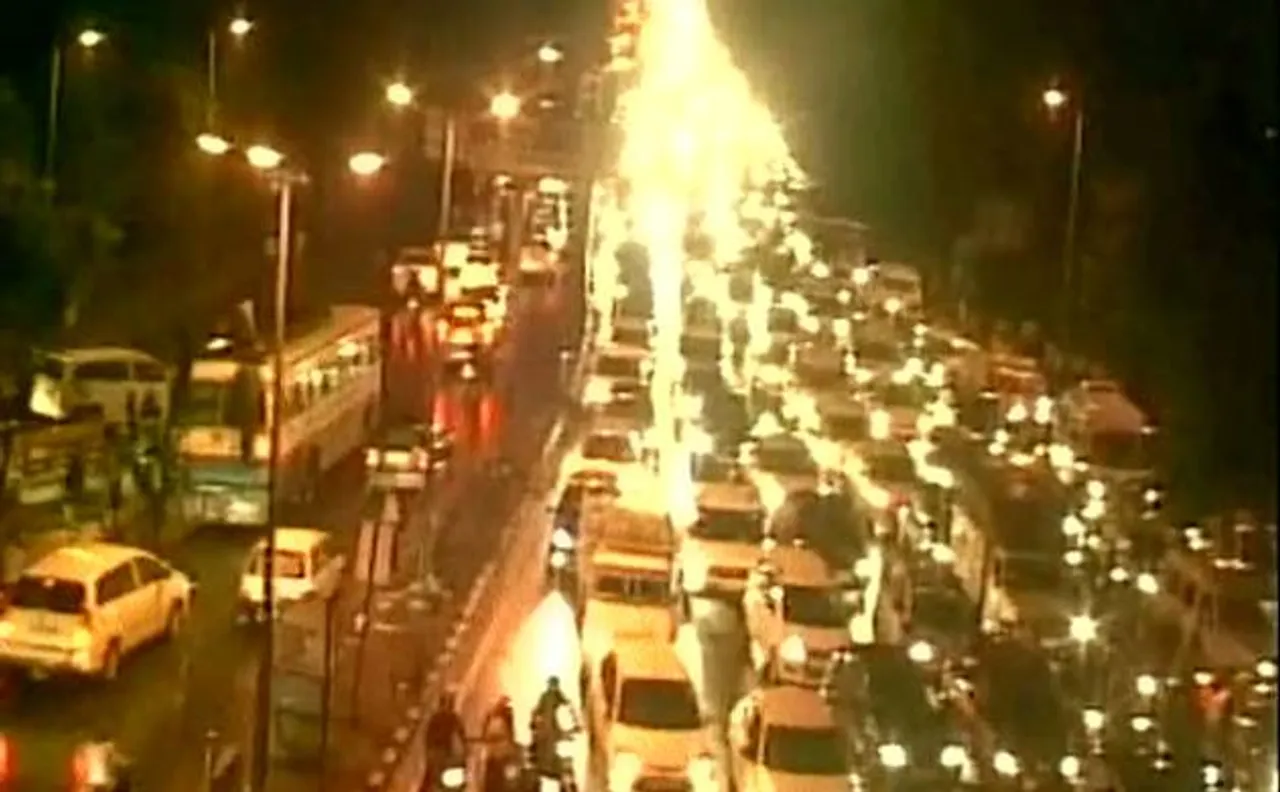 Water-logging, traffic woes in Delhi and Gurugram due to heavy rains