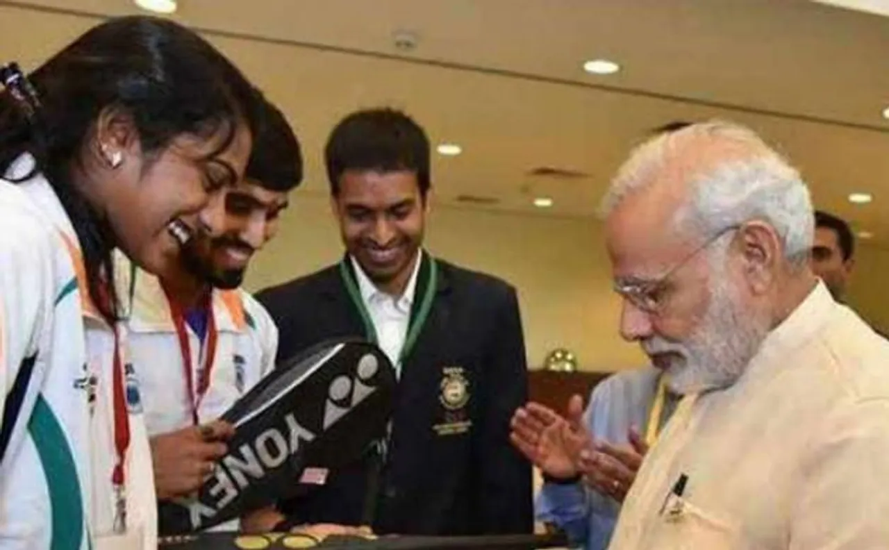 PM Modi praises Olympic medallists PV Sindhu and Sakshi malik