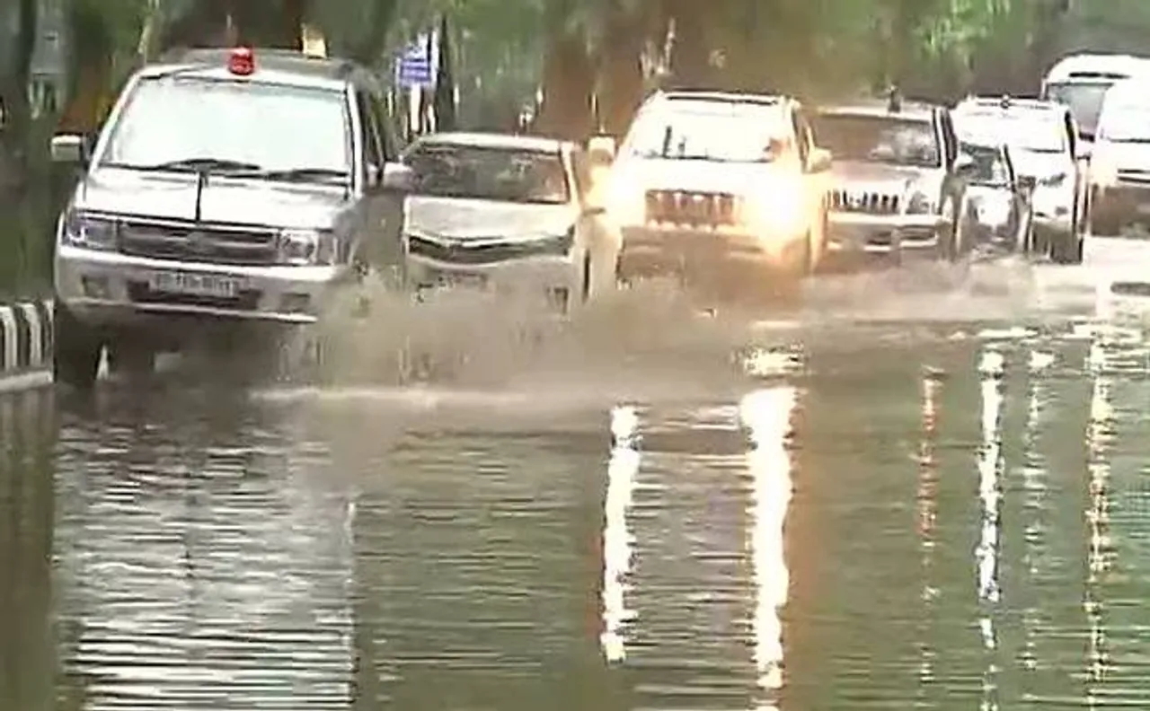 Top 5 news at 1pm on Aug 31: Heavy rains cripple Delhi NCR; John Kery addresses IIT-D and more 