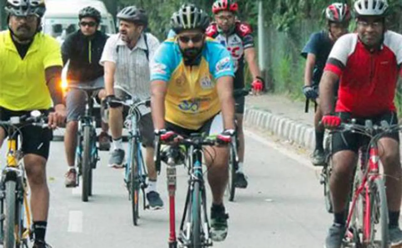 Paralympic Medalist Aditya Mehta humiliated at Delhi airport