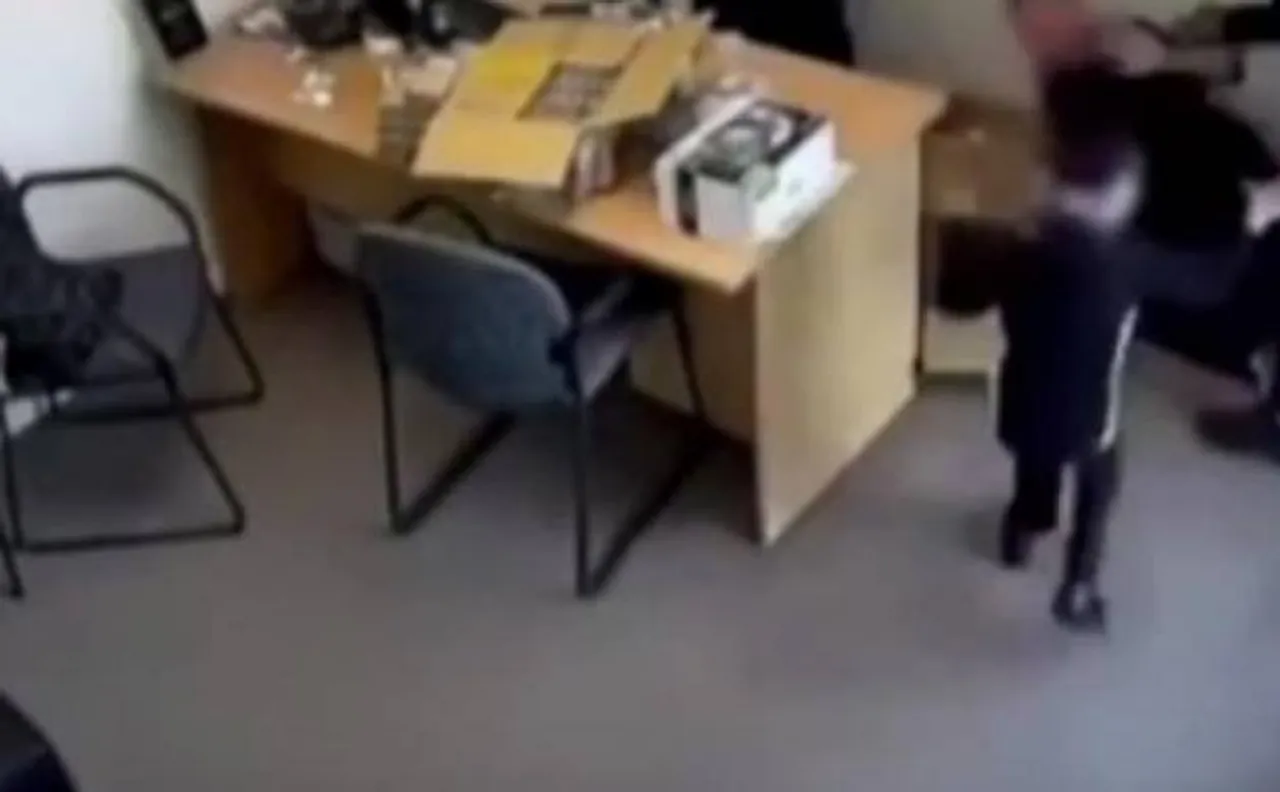 Six-year-old Indian girl takes on axe-wielding burglar in New Zealand
