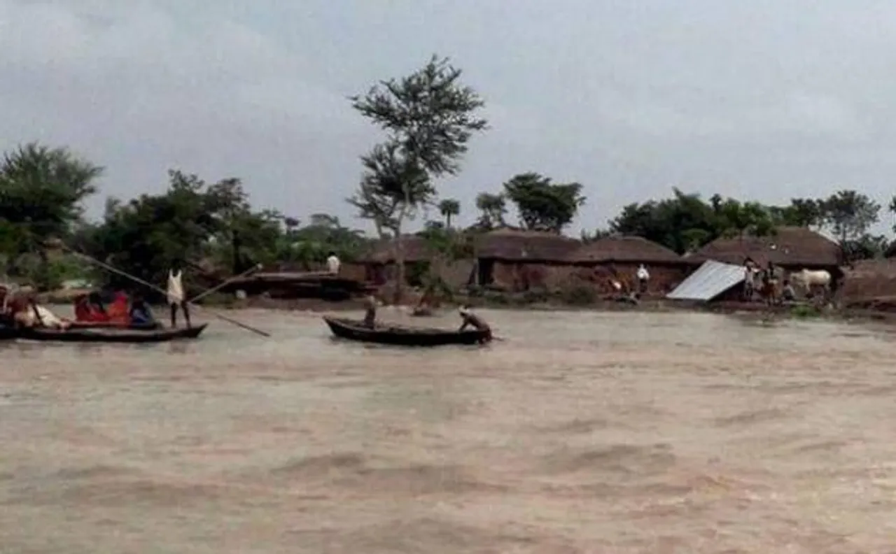 Bihar floods: Toll rises to 213, although major rivers flow below danger mark