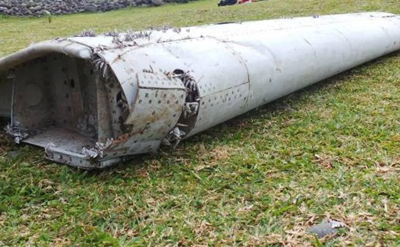 Doomed Airliner MH370: Malaysia confirms wreckage found off Tanzanian coast