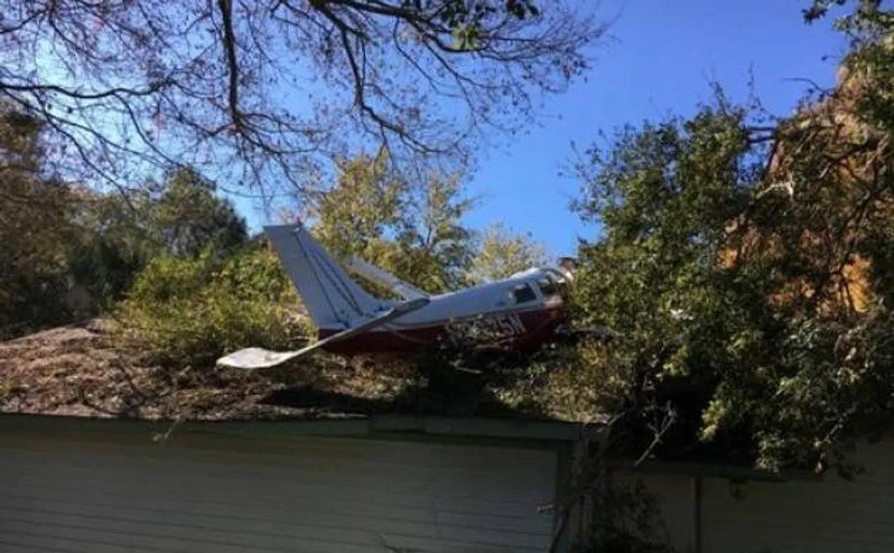 Small plane crash lands on a house in US, everyone survives
