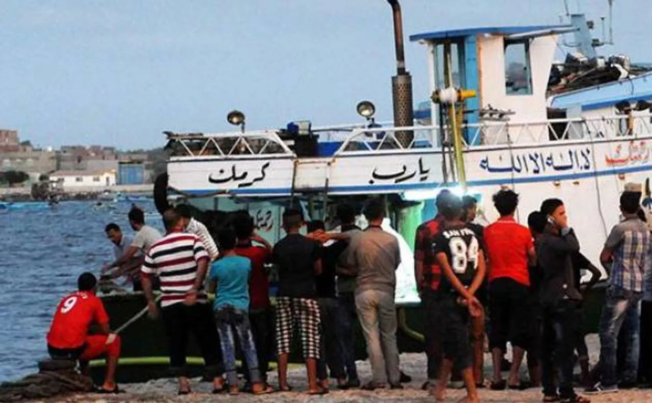  Over 100 bodies recovered after migrant boat capsizes off Egypt