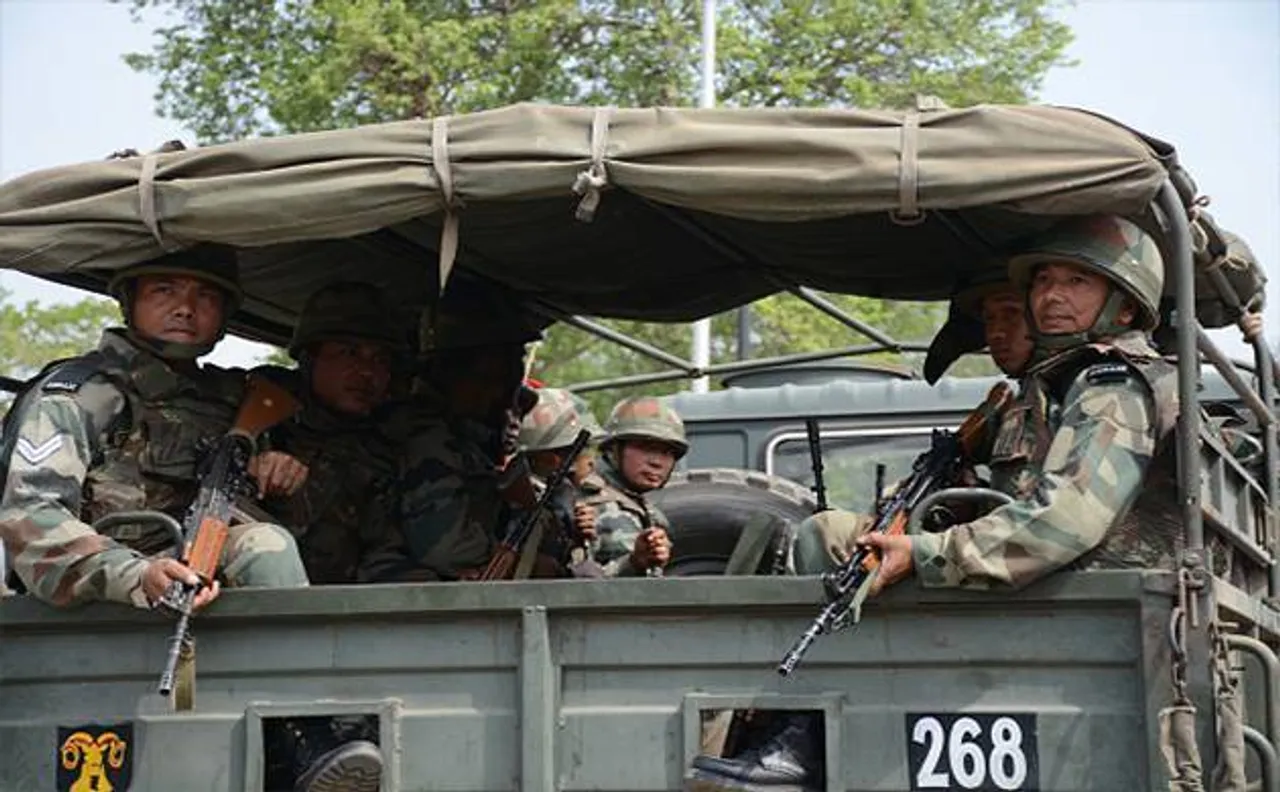 BSF troops arrest Pakistani national near international border
