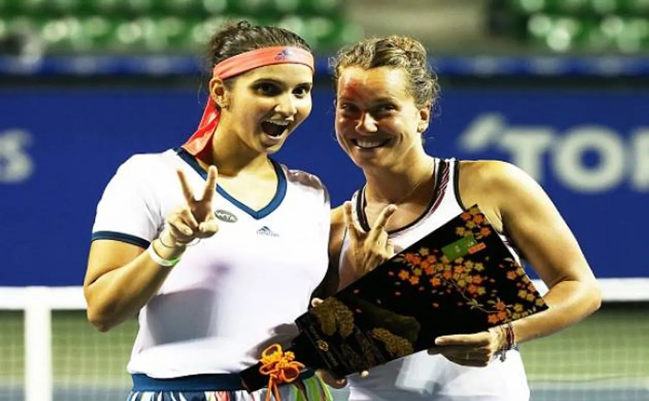 Sania Mirza and doubles partner Barbora Strycova advance to the third round of Wuhan Open