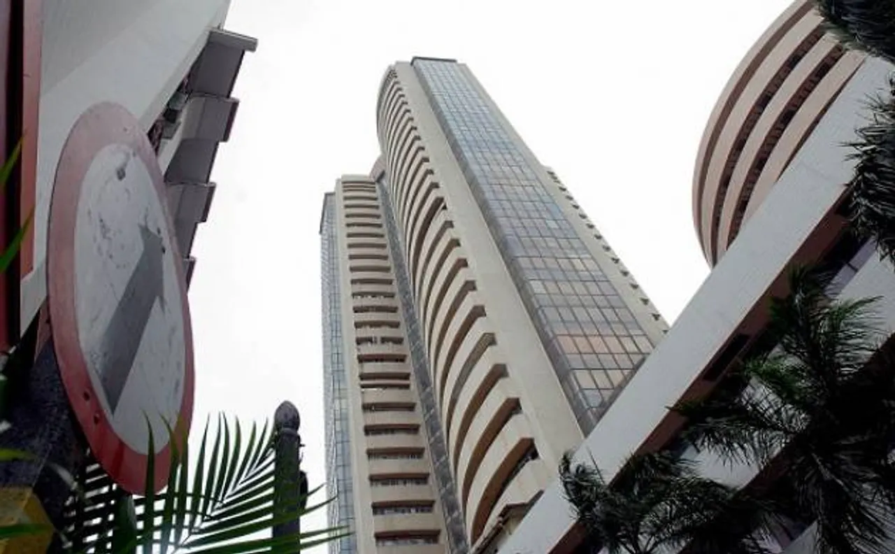Indian stock markets record gains, banking and auto stocks recover