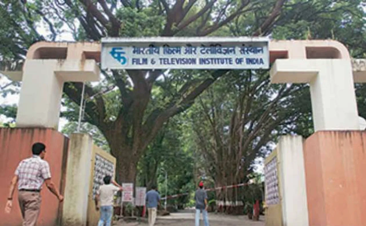 FTII approves fee hiking in various courses, rejects age limit for admission