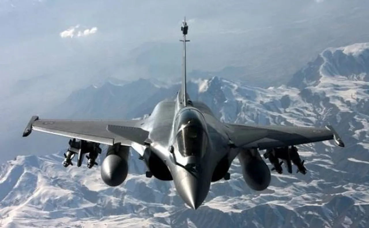 Defence Minister indicates India may get Rafale jets sooner than 36 months