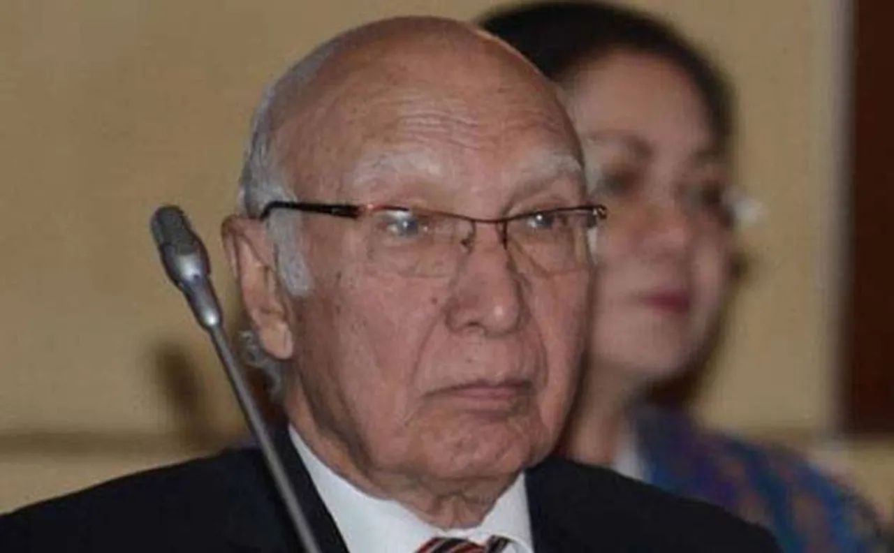 Sartaj Aziz: India and Pakistan's National Security Advisors looking for peaceful solutions along LOC