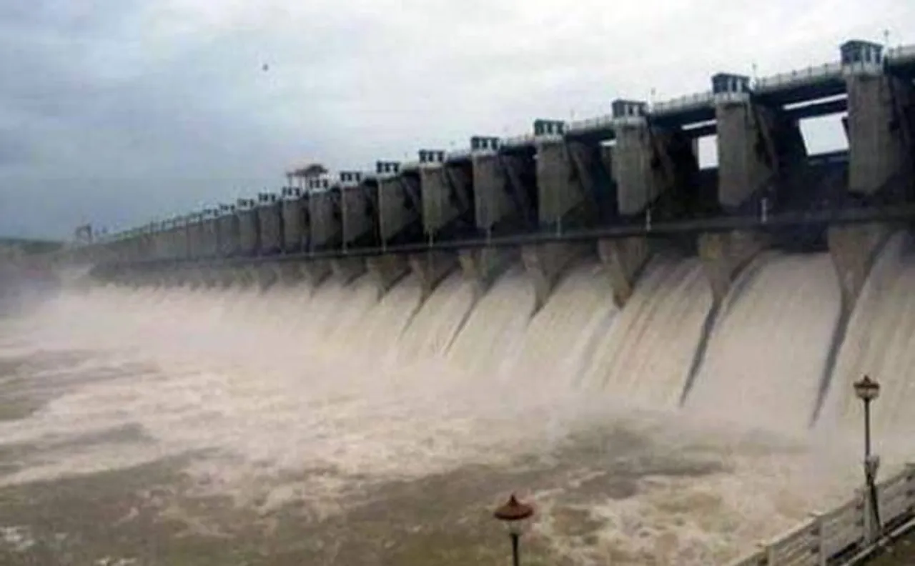 Supreme Court seeks report from Karnataka government regarding Cauvery water release