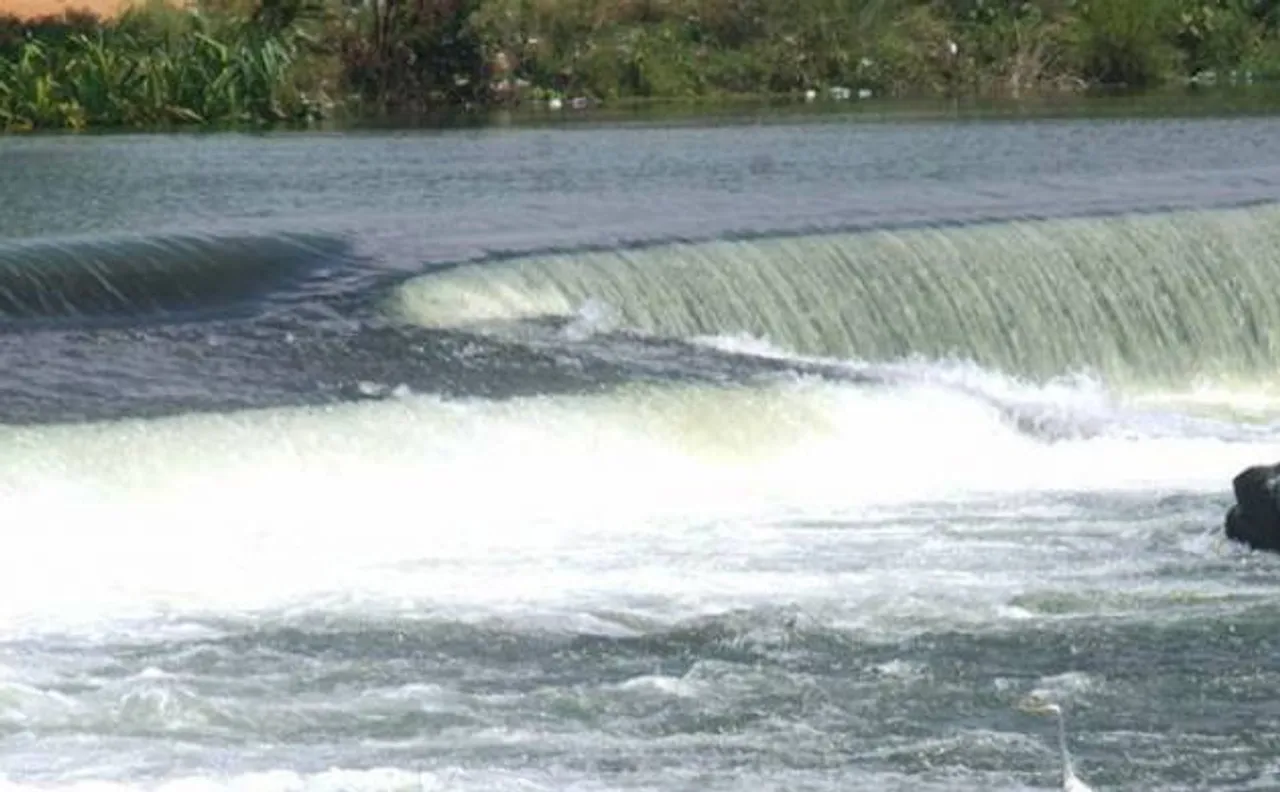 Cauvery Water row: Political parties slam Centre for 'betraying' Tamil Nadu