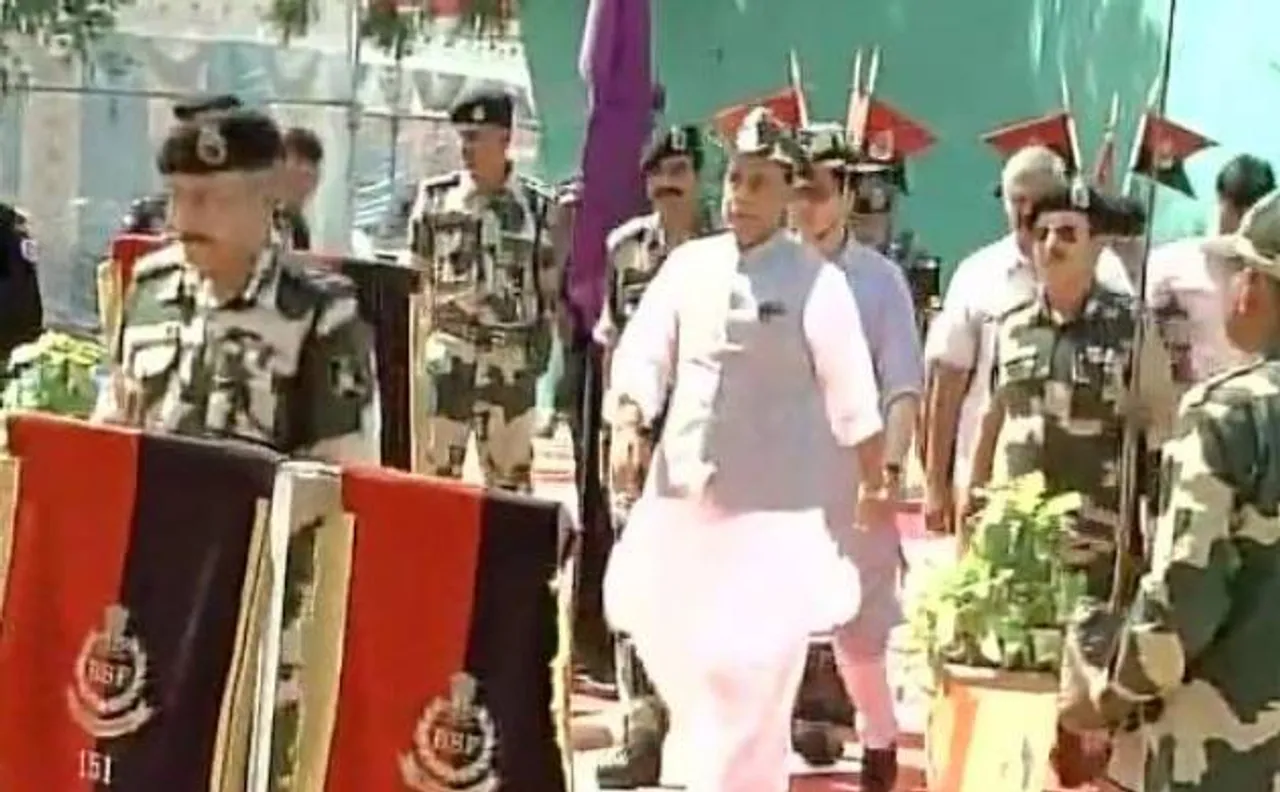 Amid Indo-Pak tensions, Home minister Rajnath Singh visits Barmer, reviews security situation on border