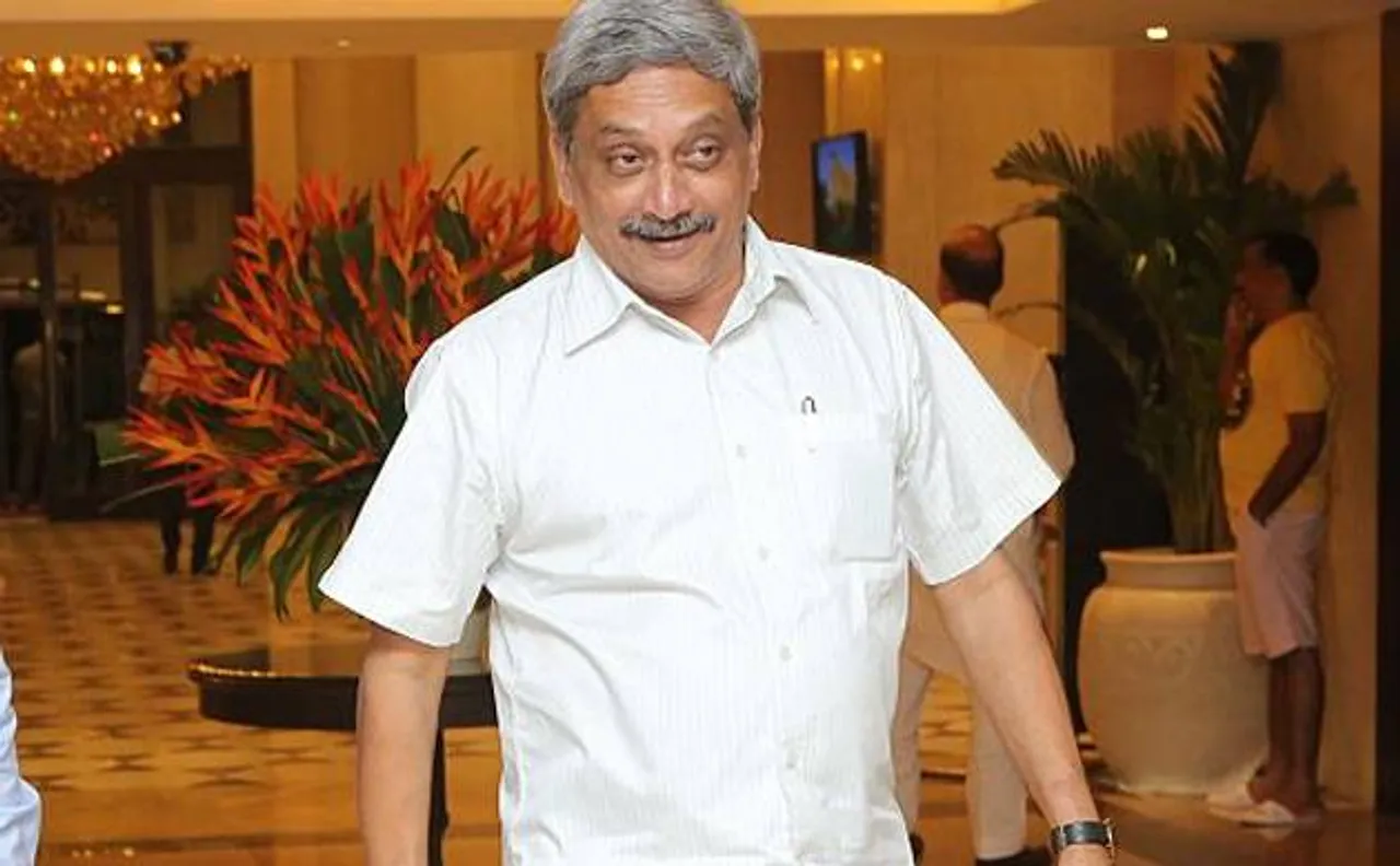 My dress better than previous Defence ministers, says Manohar Parrikar