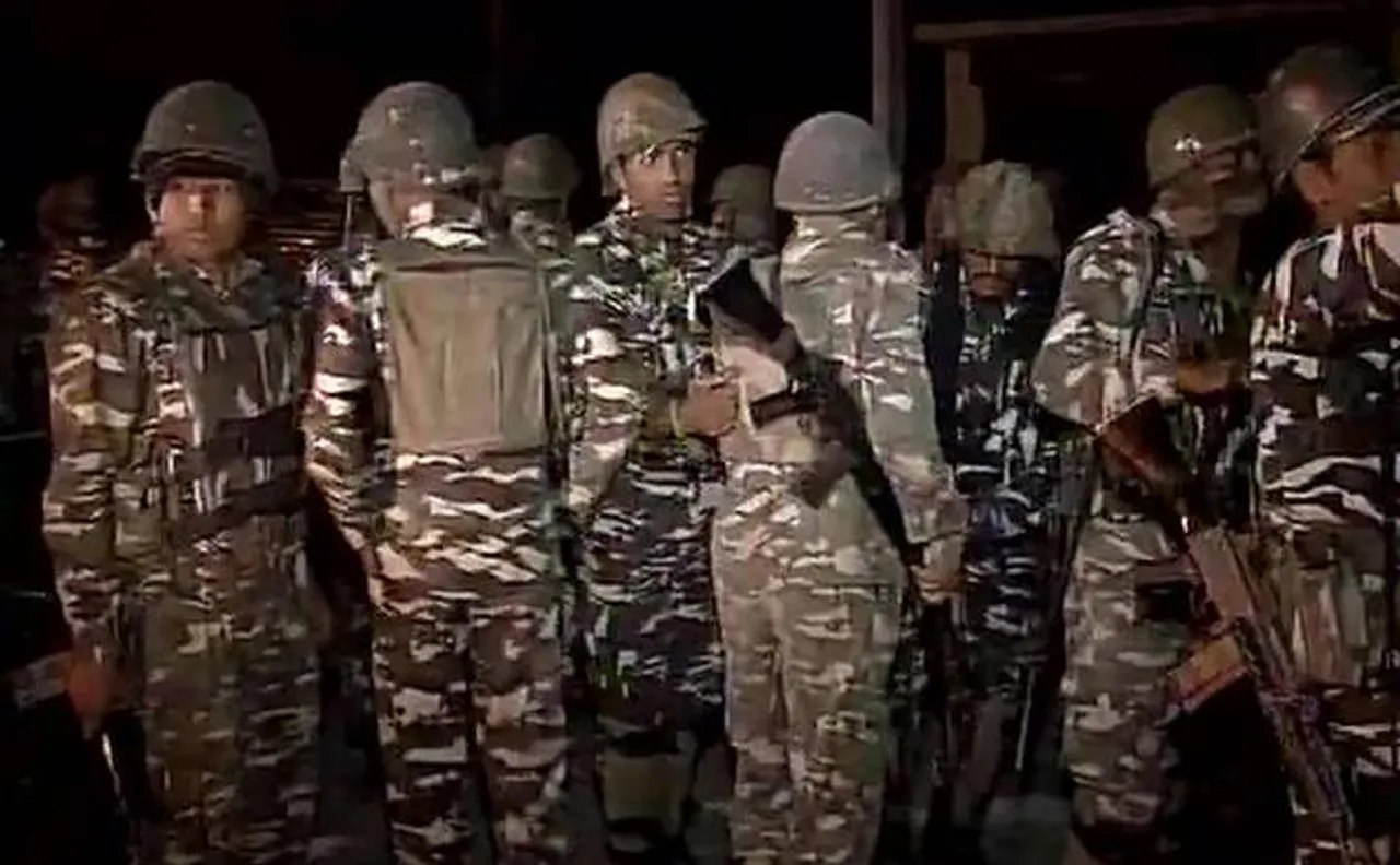 One SSB jawan martyred, 8 injured as terrorists attack SSB patrol party in Srinagar