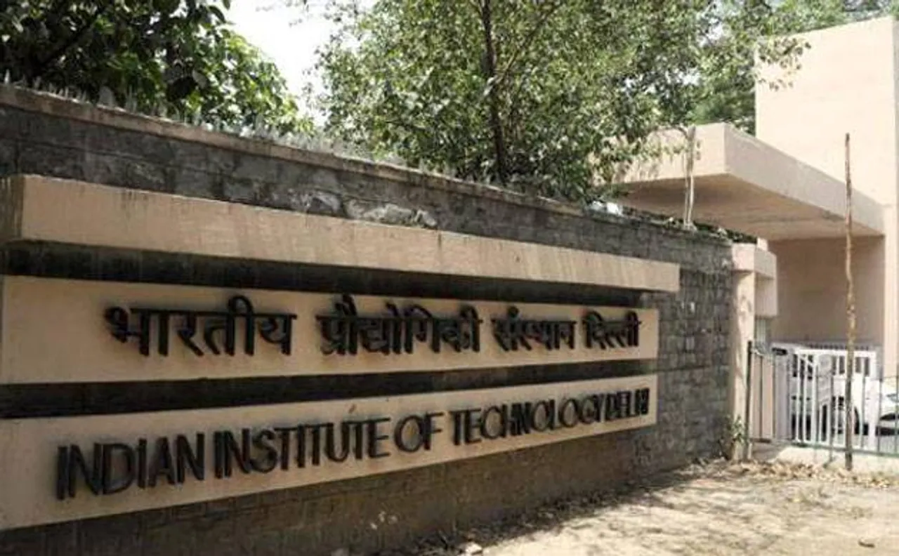 IITs may soon have authority to decide their own fee structure
