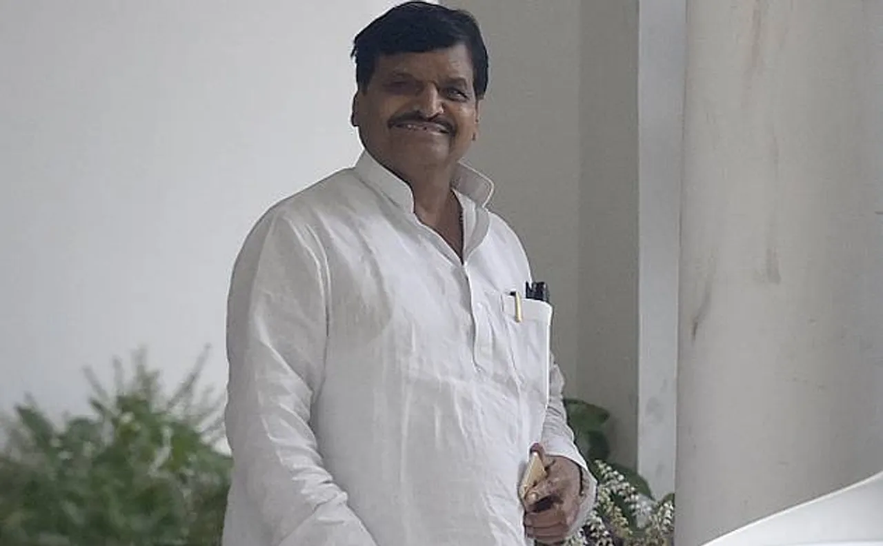 Shivpal Yadav in favour of Akhilesh Yadav's name for CM if SP voted to power in 2017