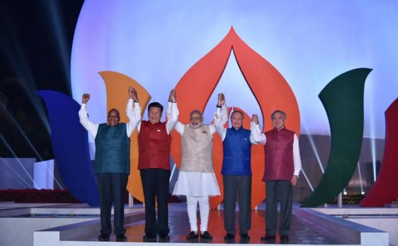 BRICS leaders don Modi colours for Summit photo-op 