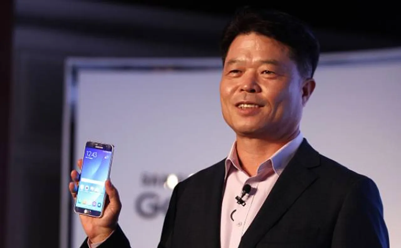 Japan bans Samsung Galaxy Note 7 on airplanes