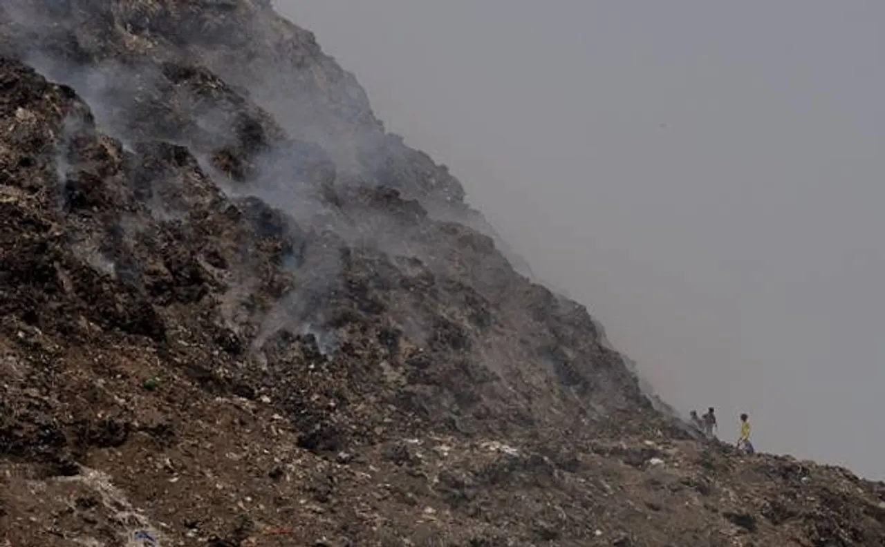 It's your job to clean Delhi's garbage, don't blame others: SC slams Kejriwal govt