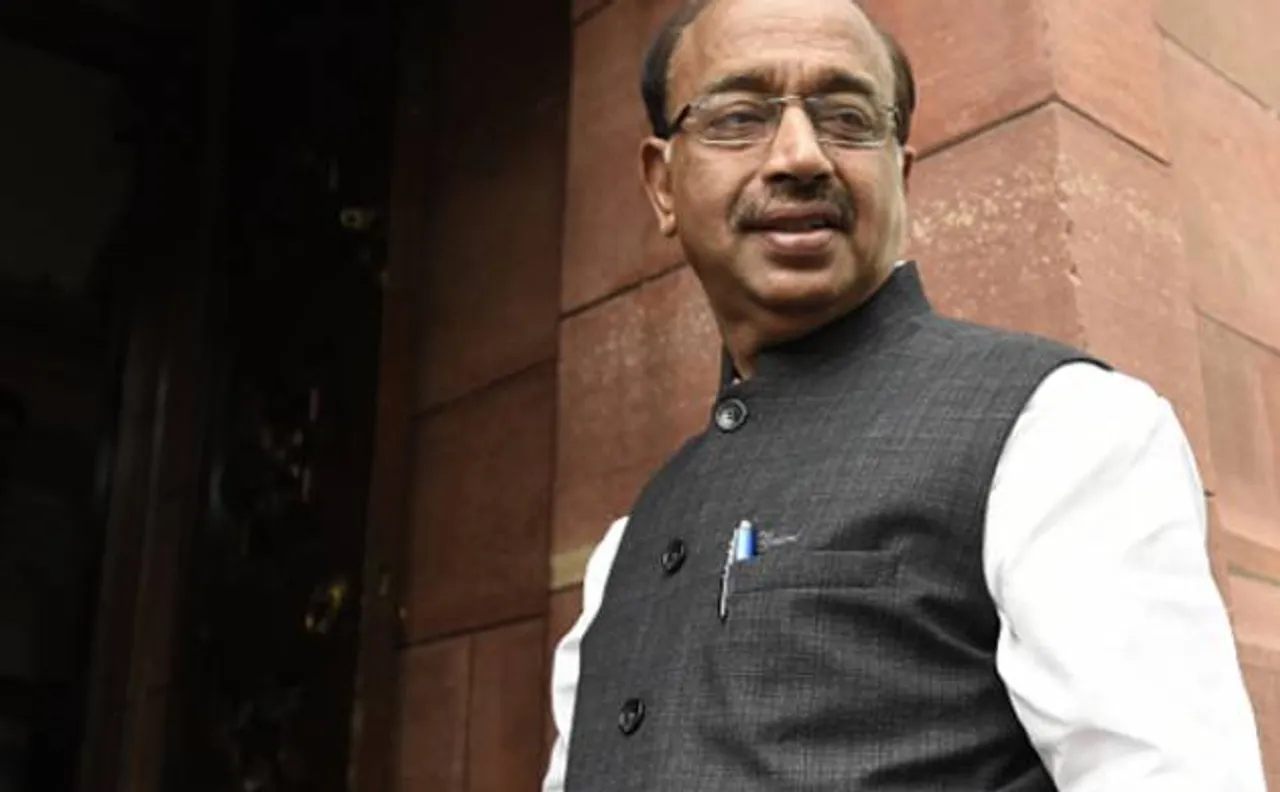 AAP asks ACB to register FIR against Vijay Goel and son in alleged tax evasion case