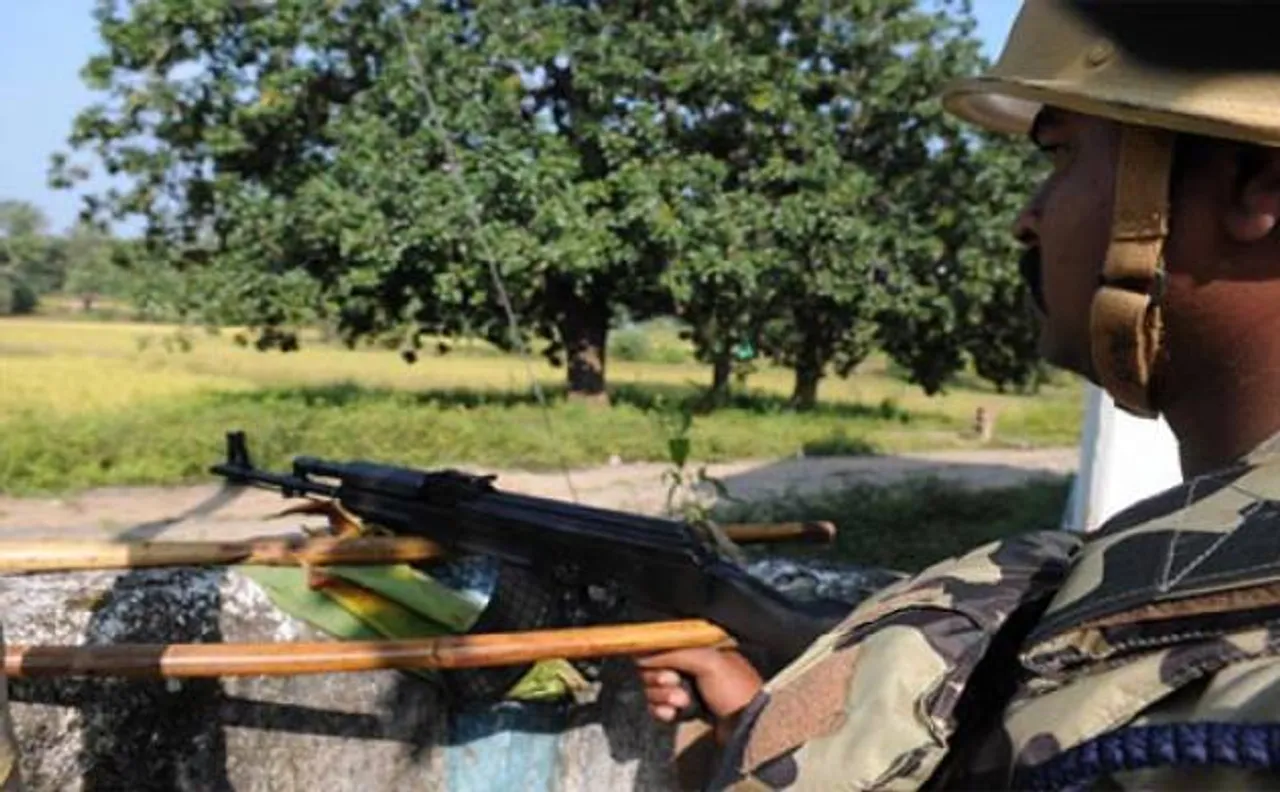 Malkangiri: 21 Maoists killed in encounter on Andhra-Odisha border