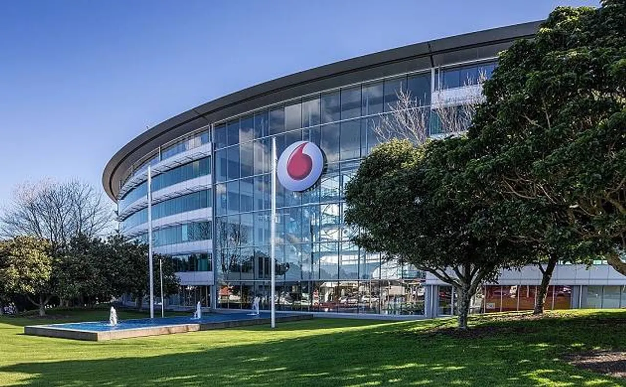 Vodafone announced customised 'Diwali' offer for customers in Tamil Nadu 