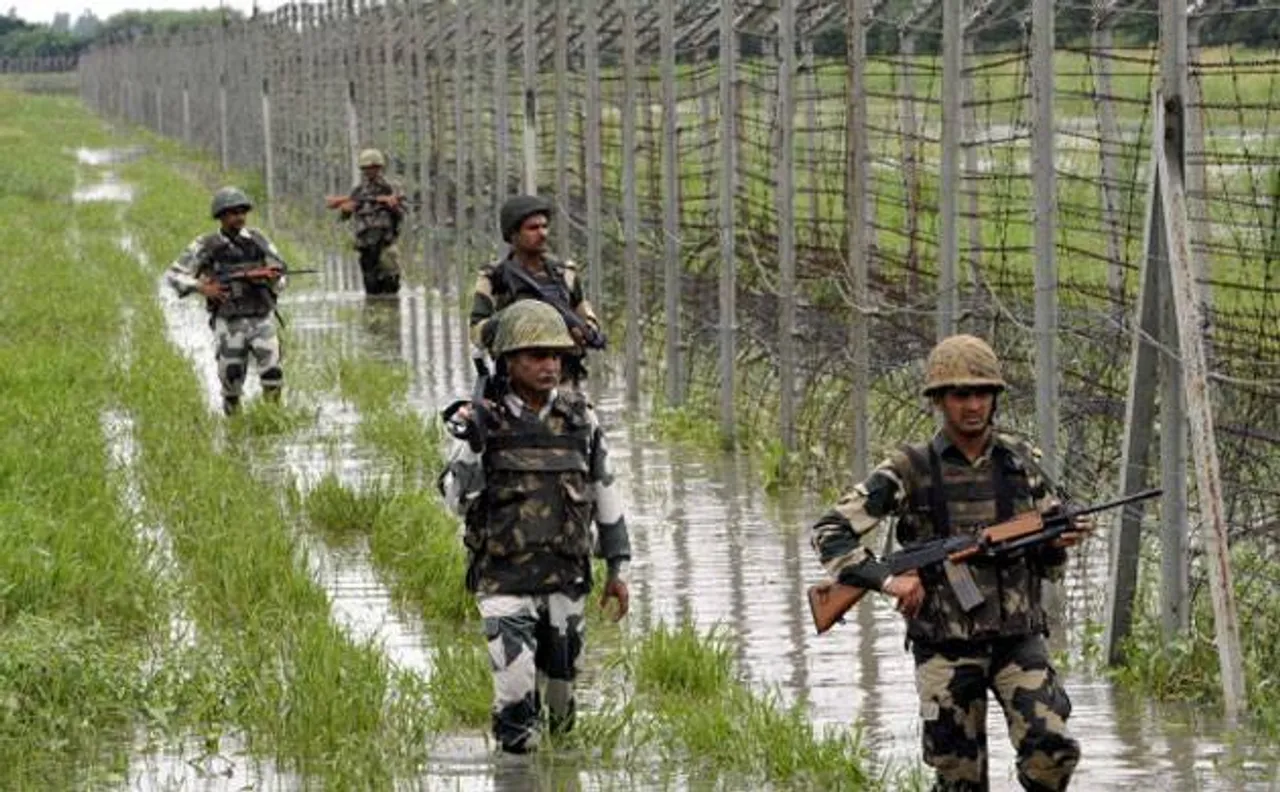 Two JeM terrorists arrested in J&K's Baramulla; AK-47, ammunitions recovered