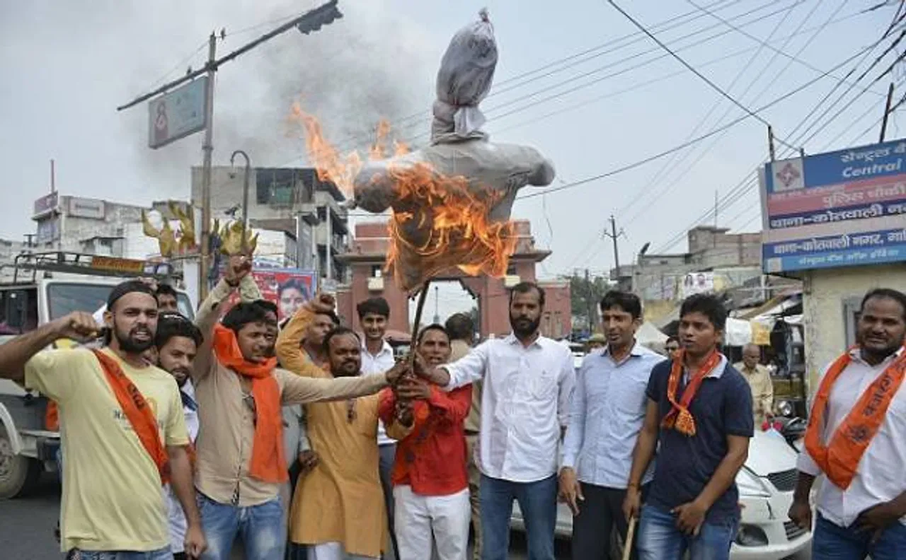 Bajrang Dal protests against release of ADHM