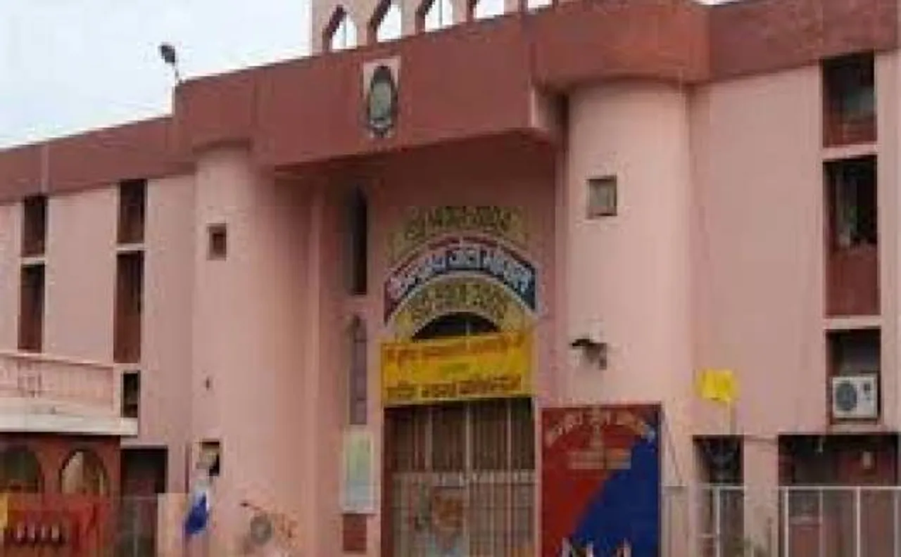 Bhopal jail break: Gujarat Police conducts search operation at Sabarmati Central Jail to review security measures