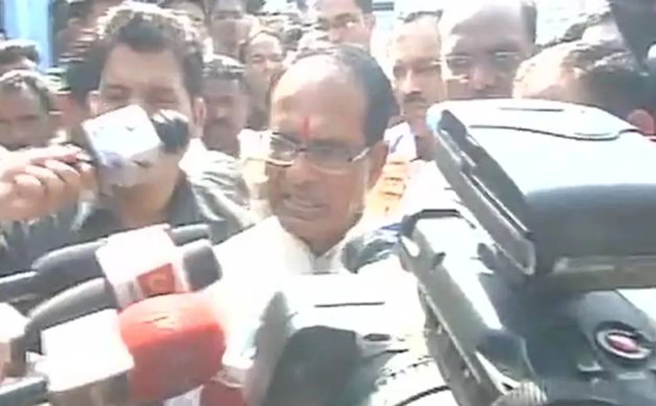 Vote bank politics on death of head constable is highly condemnable, says CM Chouhan 